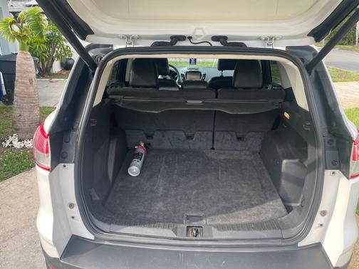 White 2013 Ford Escape SEL