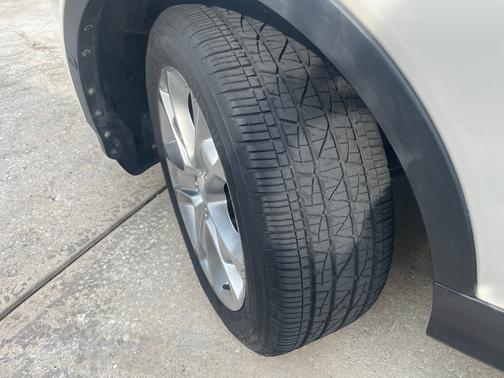 White 2013 Ford Escape SEL