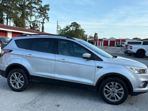 Silver 2018 Ford Escape SE