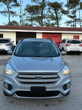 Silver 2018 Ford Escape SE