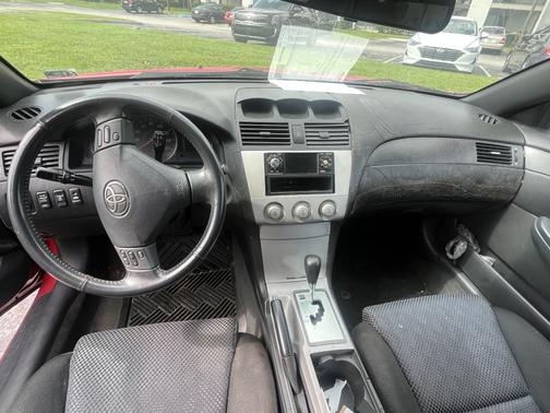 2005 Toyota Camry Solara SE