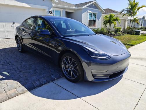 2023 Tesla Model 3 Base