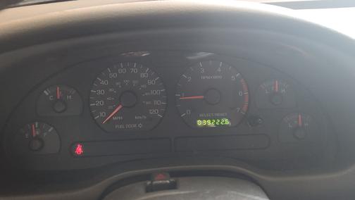 2004 Ford Mustang Base