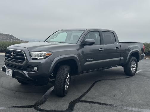 2016 Toyota Tacoma SR5