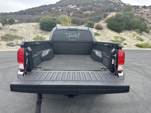 2016 Toyota Tacoma SR5
