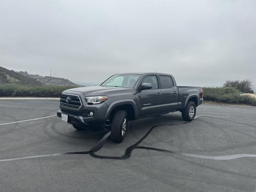 2016 Toyota Tacoma SR5