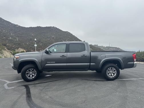 2016 Toyota Tacoma SR5