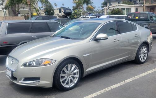 2013 Jaguar XF I4 T