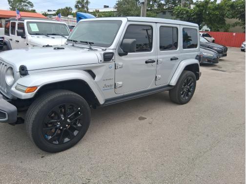 2023 Jeep Wrangler 4xe Sahara