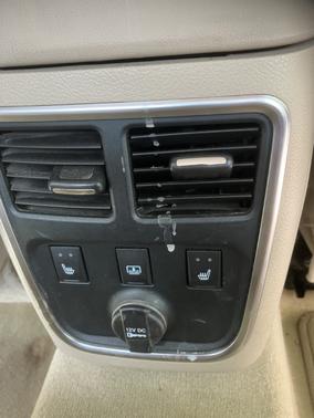 2011 Chrysler 300C Base