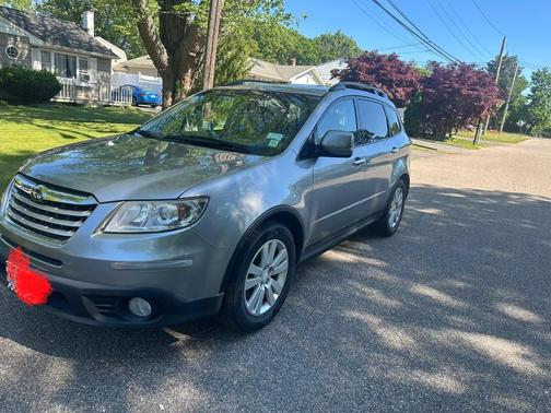 Silver 2011 Subaru Tribeca 3.6 R Limited