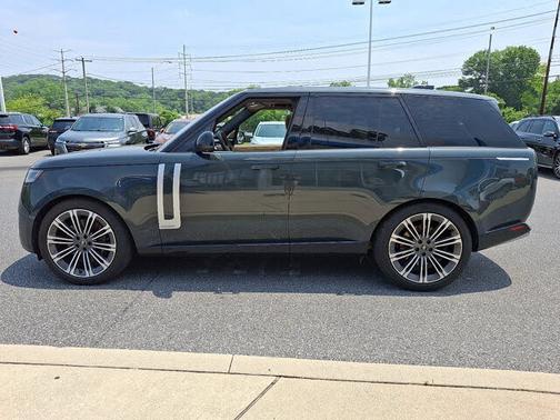 2023 Land Rover Range Rover Autobiography SWB