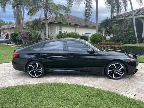 Black 2021 Honda Accord Sport SE 1.5T