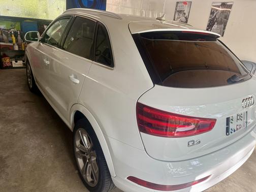 2015 Audi Q3 2.0T Prestige