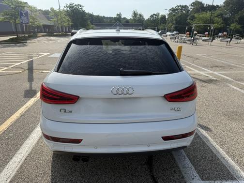 2015 Audi Q3 2.0T Prestige