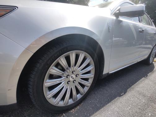 Silver 2014 Lincoln MKS Base