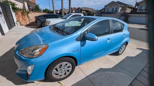 Blue 2016 Toyota Prius c Two