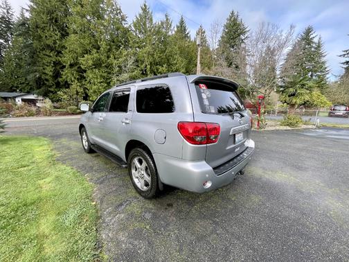 2012 Toyota Sequoia SR5