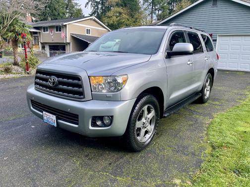 2012 Toyota Sequoia SR5