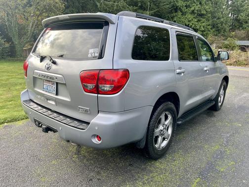 2012 Toyota Sequoia SR5