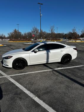2018 Mazda Mazda6 Signature
