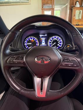 Black 2019 INFINITI Q60 3.0t LUXE