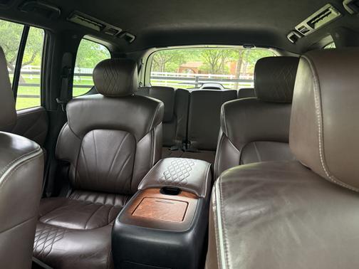 2017 INFINITI QX80 Limited