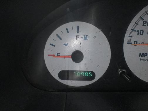 Photo 5 of 8 of 2003 Dodge Caravan CV