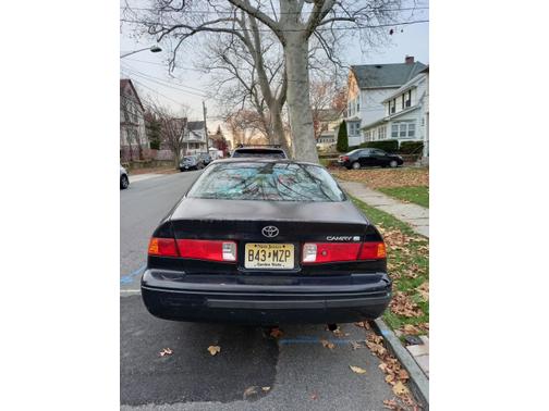 2001 Toyota Camry LE