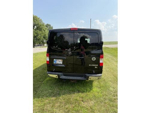 2019 Nissan NV Passenger NV3500 HD SL V8