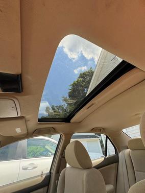 Beige 2005 Honda Accord EX-L