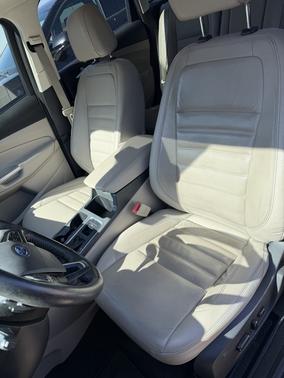 White 2017 Ford Escape Titanium