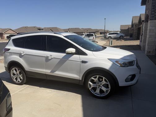 White 2017 Ford Escape Titanium