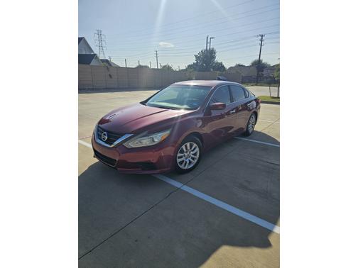 Red 2016 Nissan Altima 2.5