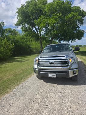 2016 Toyota Tundra SR5