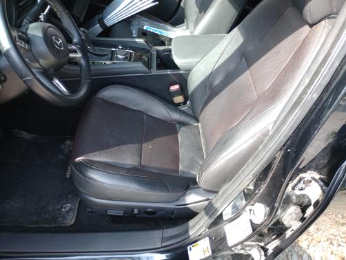 2019 Mazda Mazda3 FWD w/Premium Package