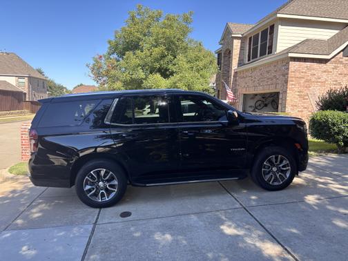 2022 Chevrolet Tahoe LS