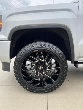 Silver 2017 GMC Sierra 1500 Denali