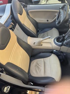 Black 2006 Pontiac Solstice Base