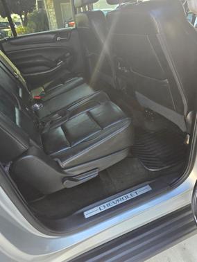 Silver 2016 Chevrolet Suburban LT
