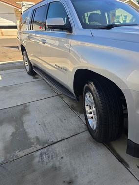 Silver 2016 Chevrolet Suburban LT