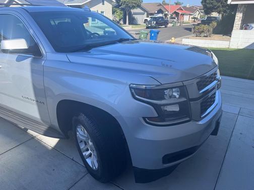 Silver 2016 Chevrolet Suburban LT