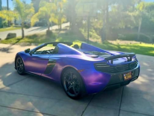 2015 McLaren 650S Base