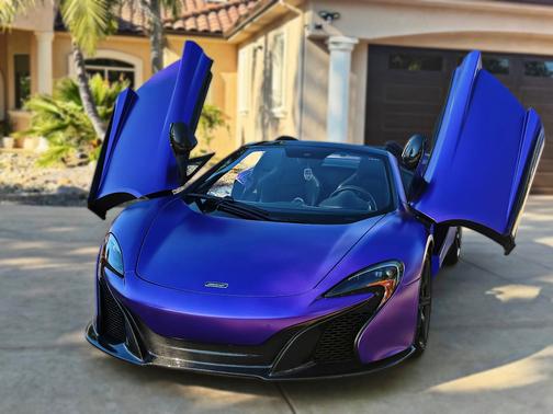 2015 McLaren 650S Base