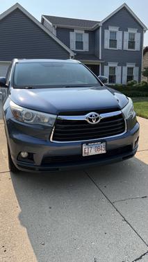 Blue 2015 Toyota Highlander XLE