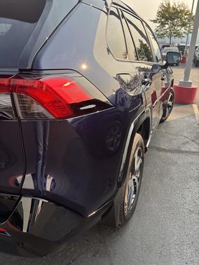 2024 Toyota RAV4 Prime SE