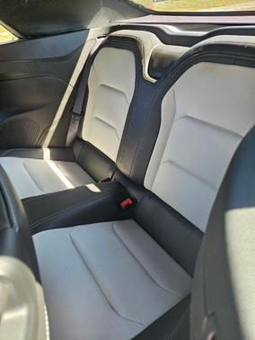 White 2016 Chevrolet Camaro 2SS