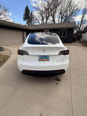 White 2023 Tesla Model Y Long Range