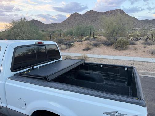 White 2000 Ford F-250 XLT Crew Cab Super Duty