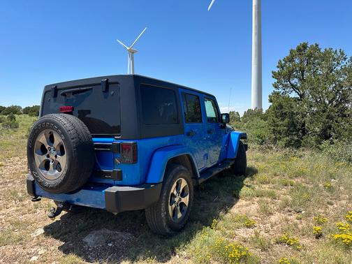 2016 Jeep Wrangler Unlimited Sahara